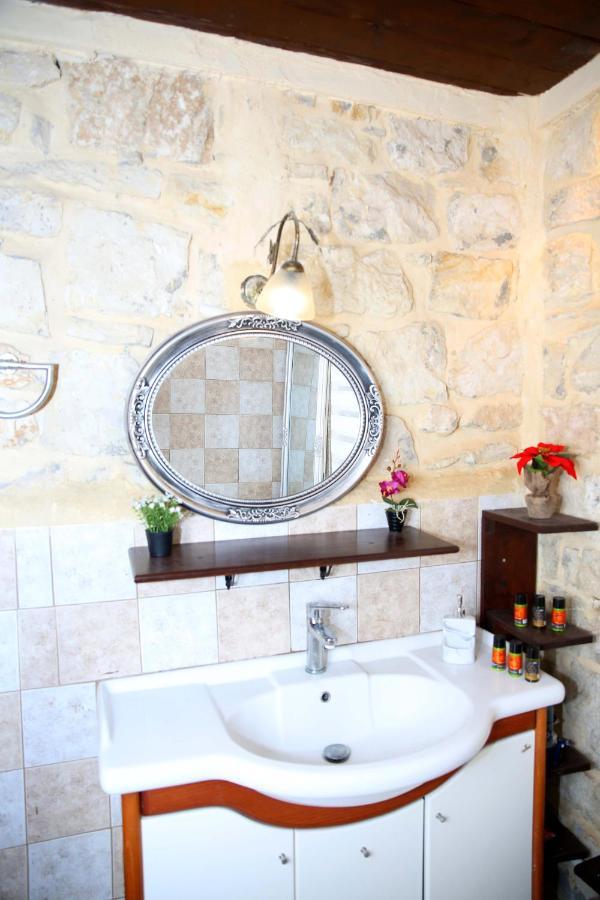 Stone House Irene Βίλα Χερσόνησος Εξωτερικό φωτογραφία